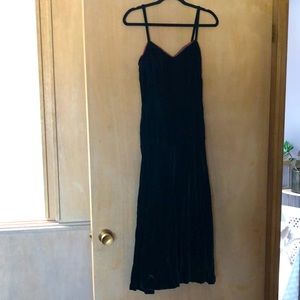 Green velvet vintage dress